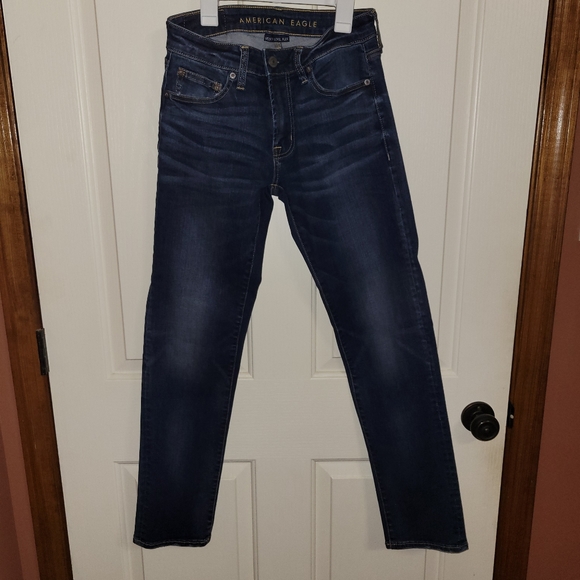 American Eagle Next Level Flex 28x32 Slim Straight Jeans - Picture 2 of 4